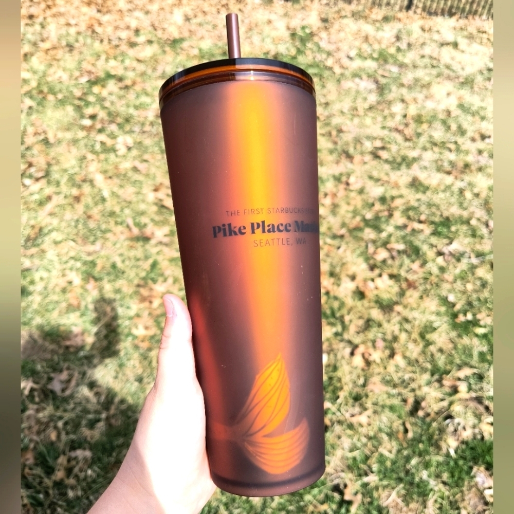 Starbucks Seattle Gold Mermaid 24 oz Tumbler Glass Matching Straw Cup Rare!